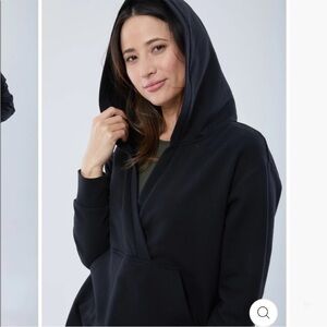 Ingrid and Isabel maternity sweatshirt